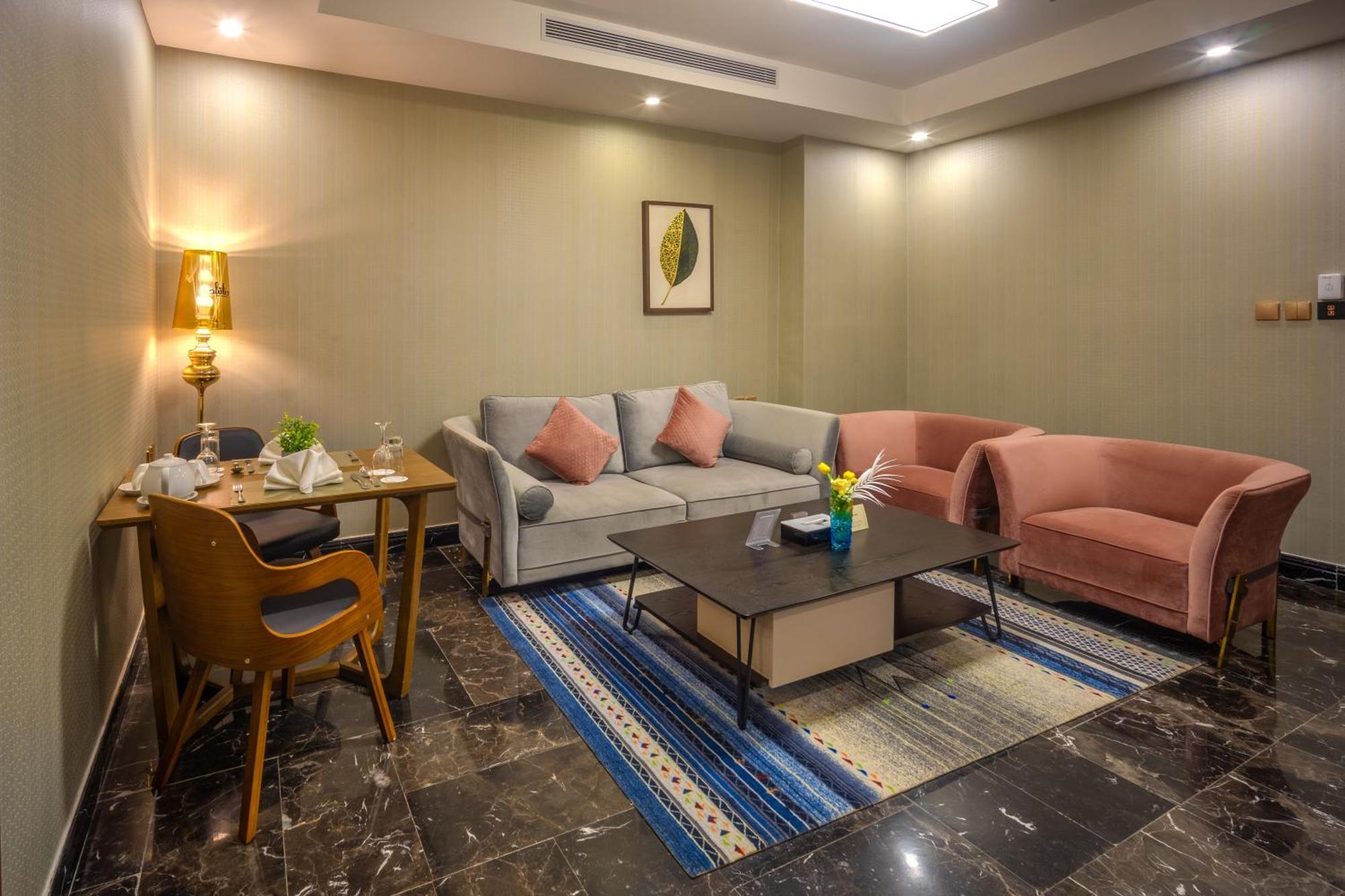 Donatello Jeddah Hotel Eksteriør bilde